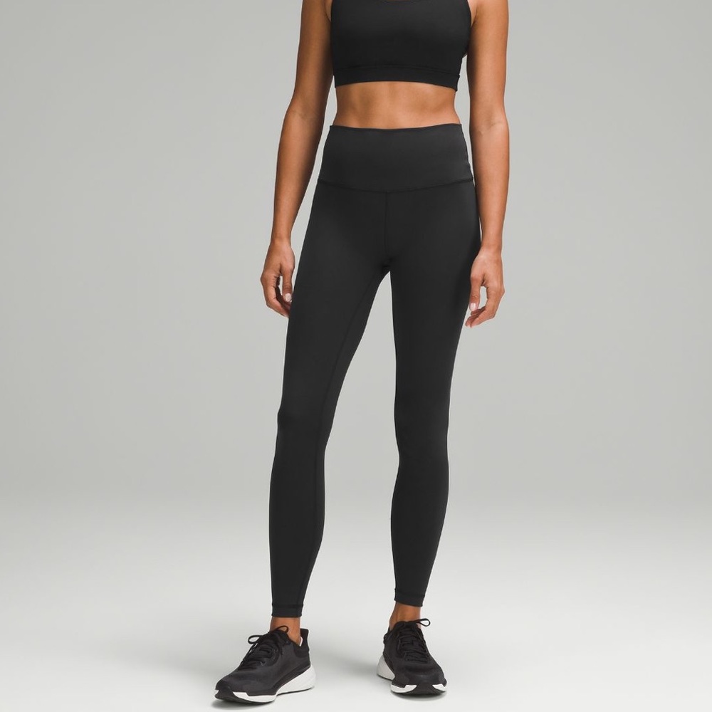 wunder train high rise tight 28” lulu lemon leggings size 2.